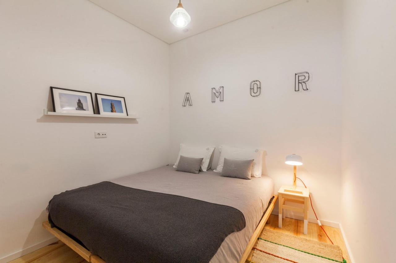Appartamento Old Stone Flats By Host Wise OOporto Esterno foto