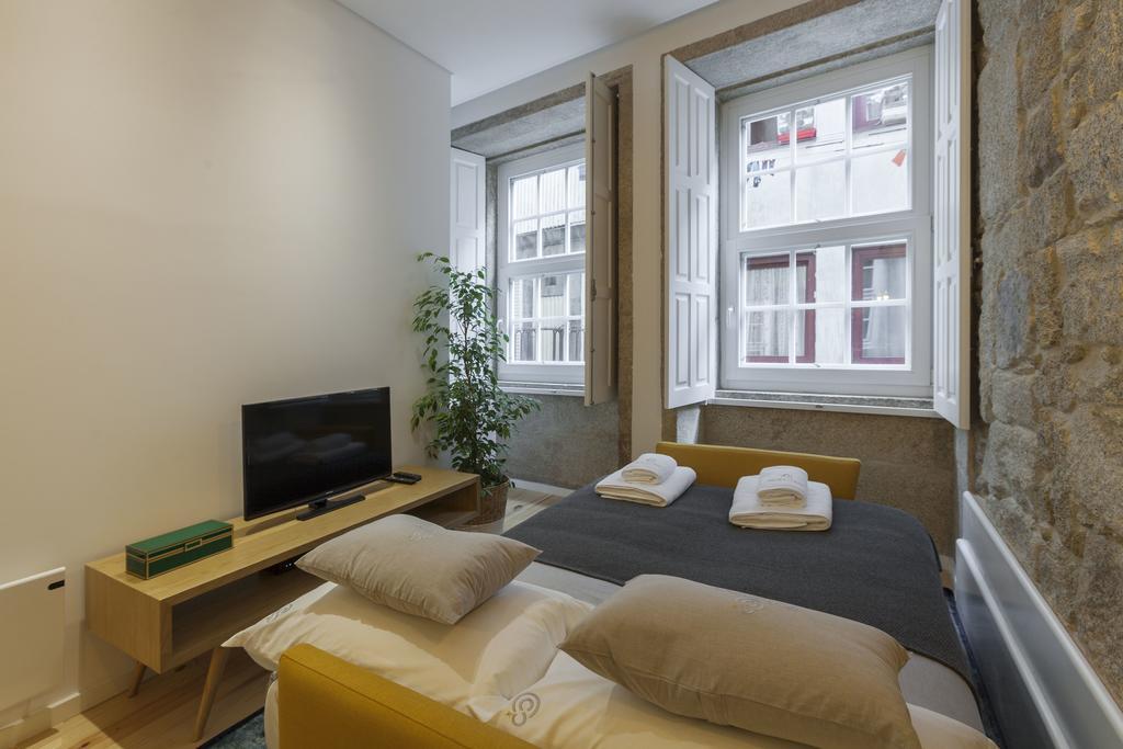 Appartamento Old Stone Flats By Host Wise OOporto Esterno foto